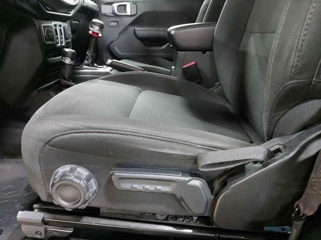 2022 Jeep Wrangler Sport S