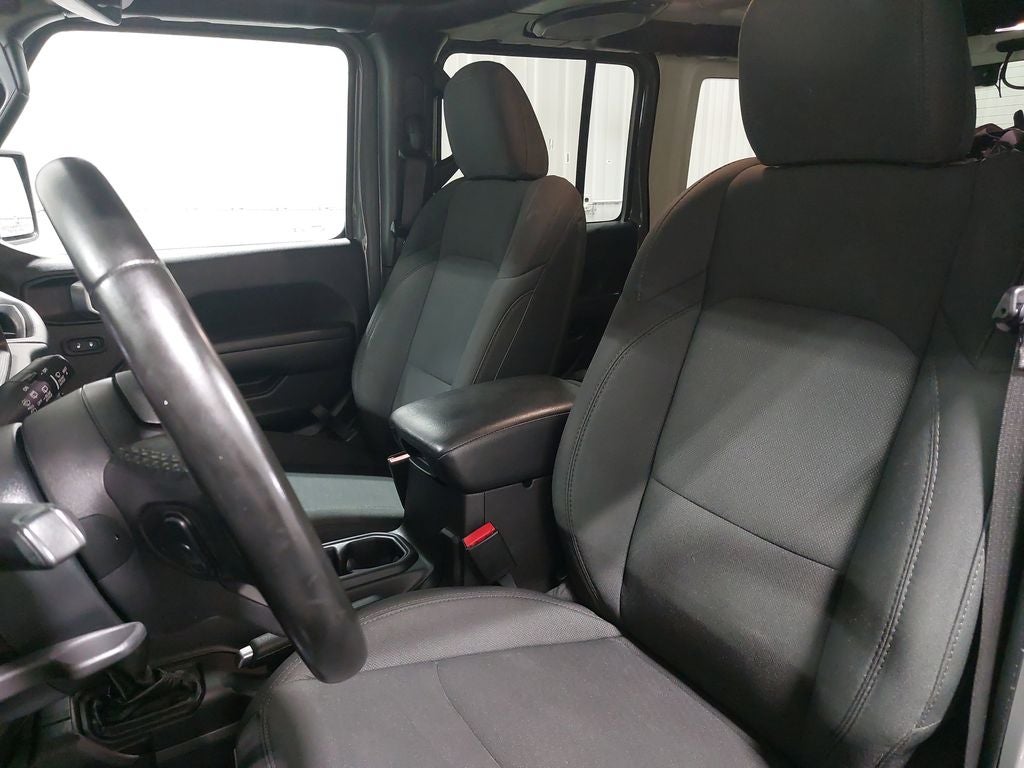 2022 Jeep Wrangler Unlimited Willys