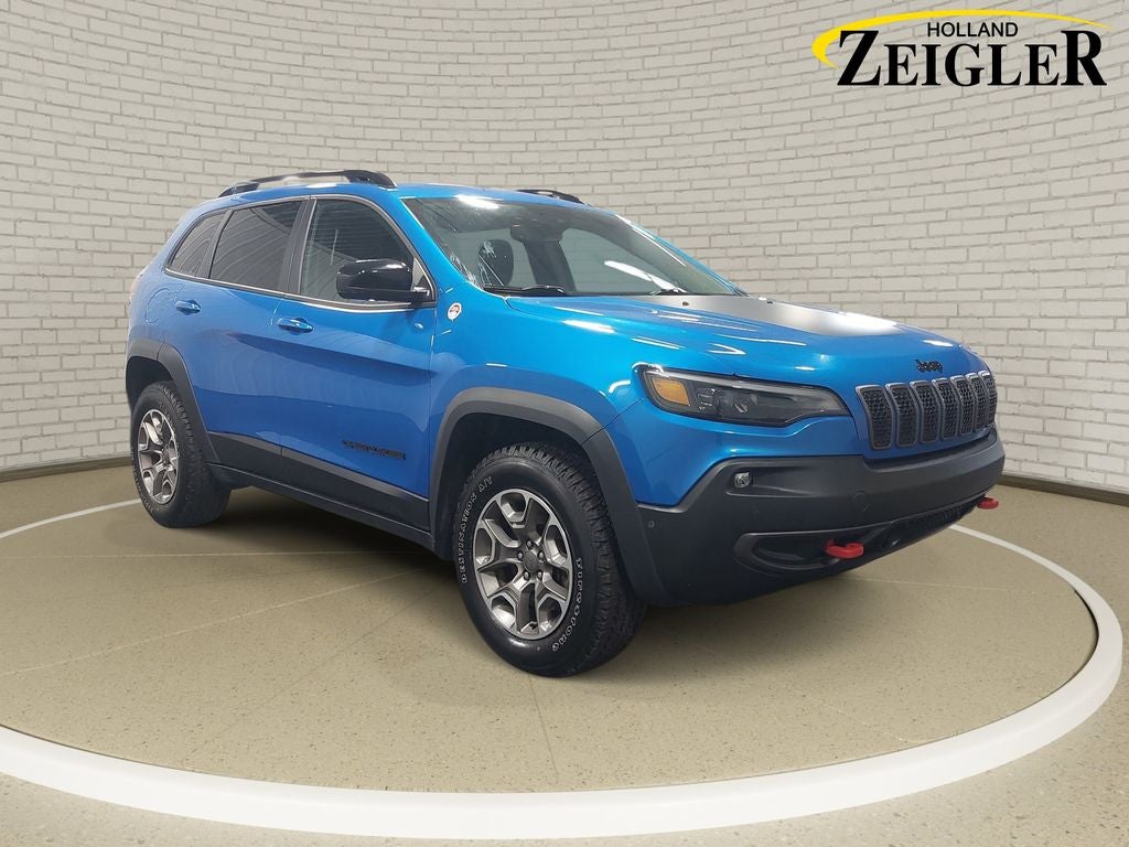 2023 Jeep Cherokee Trailhawk