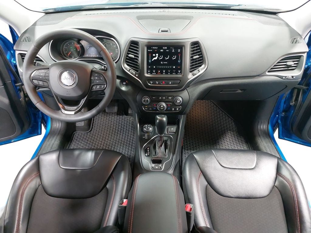 2023 Jeep Cherokee Trailhawk