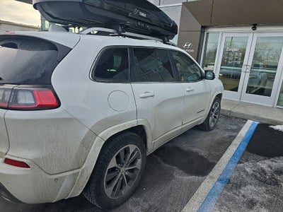 2019 Jeep Cherokee Overland