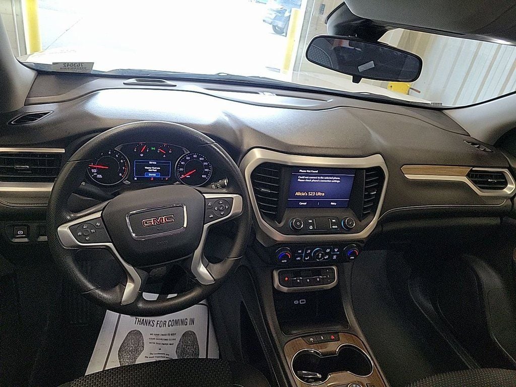 2023 GMC Acadia SLE