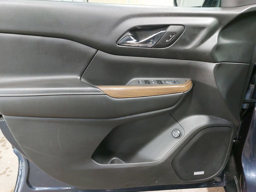 2018 GMC Acadia SLE-2