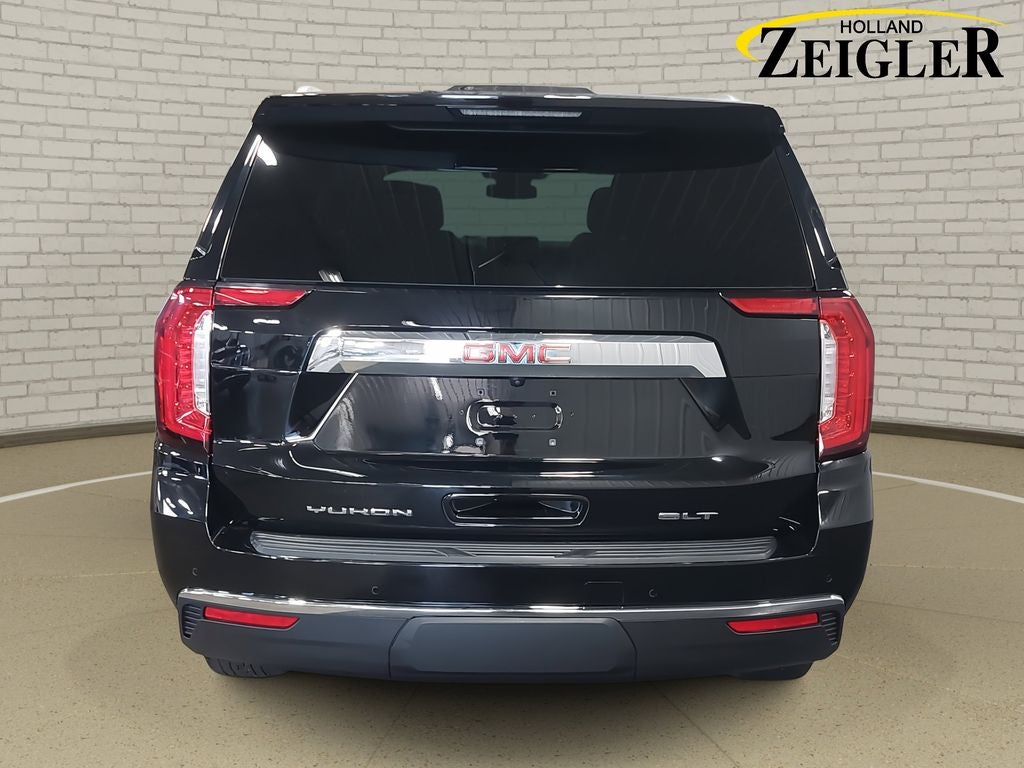 2023 GMC Yukon SLT