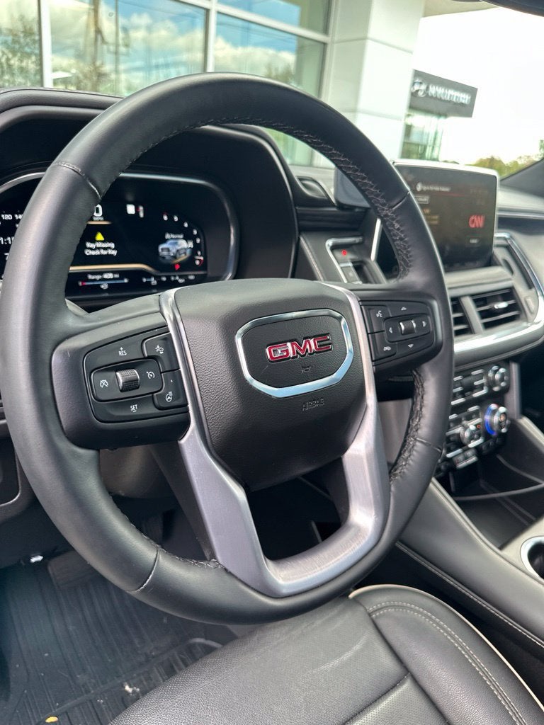2023 GMC Yukon XL SLT