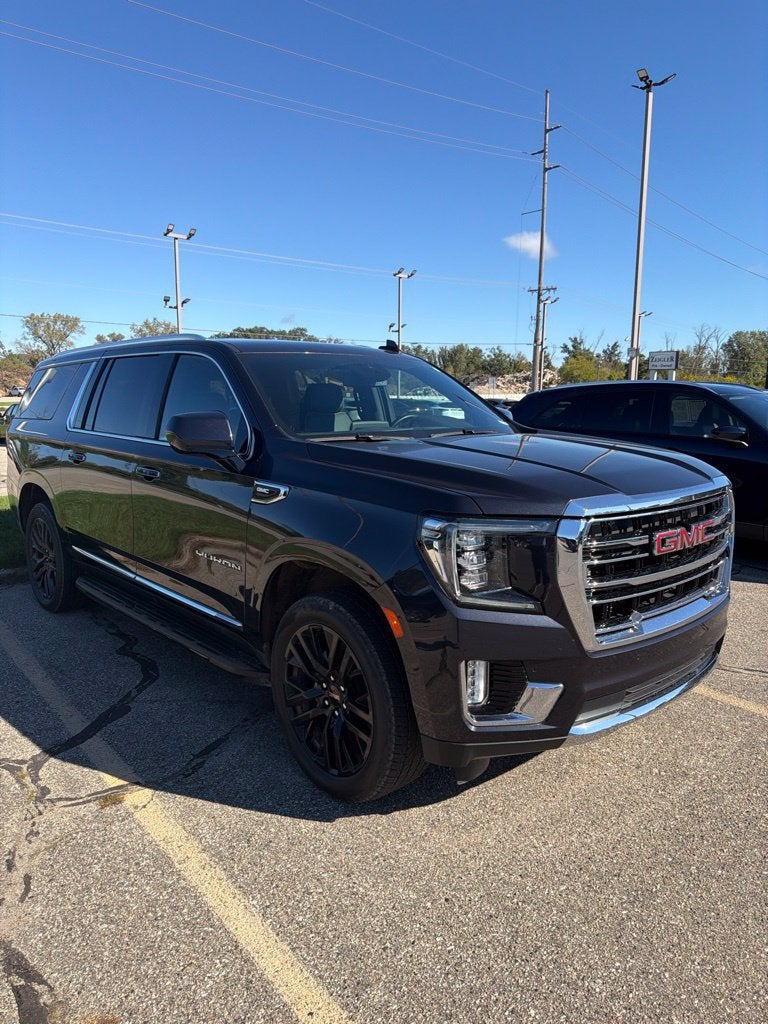 2024 GMC Yukon XL SLT