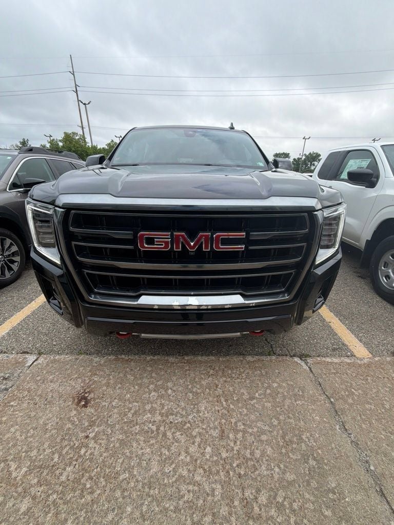 2021 GMC Yukon XL AT4