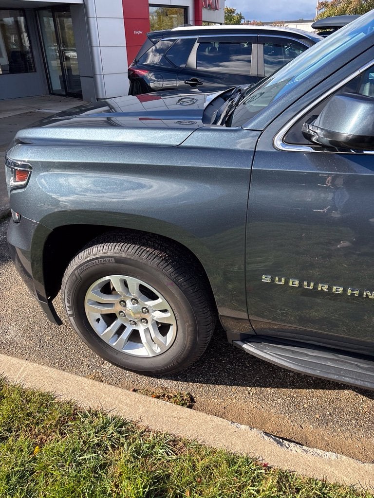 2019 Chevrolet Suburban LT