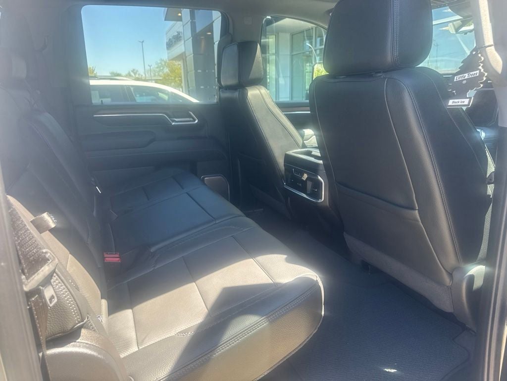 2025 GMC Sierra 3500HD Denali