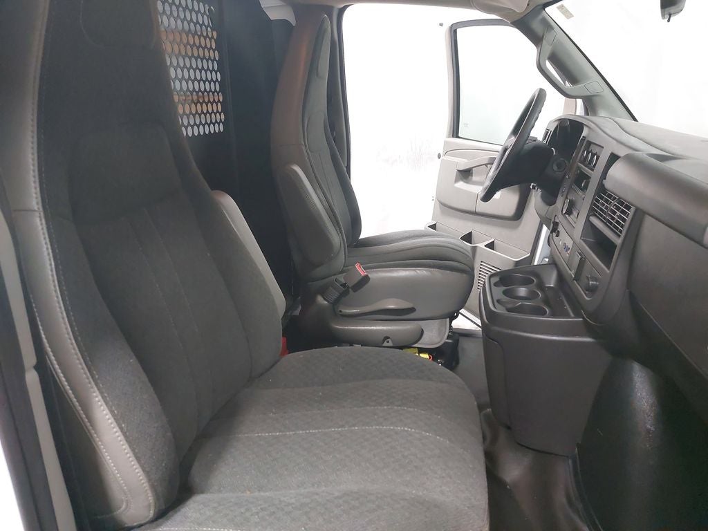 2024 GMC Savana 2500 Work Van