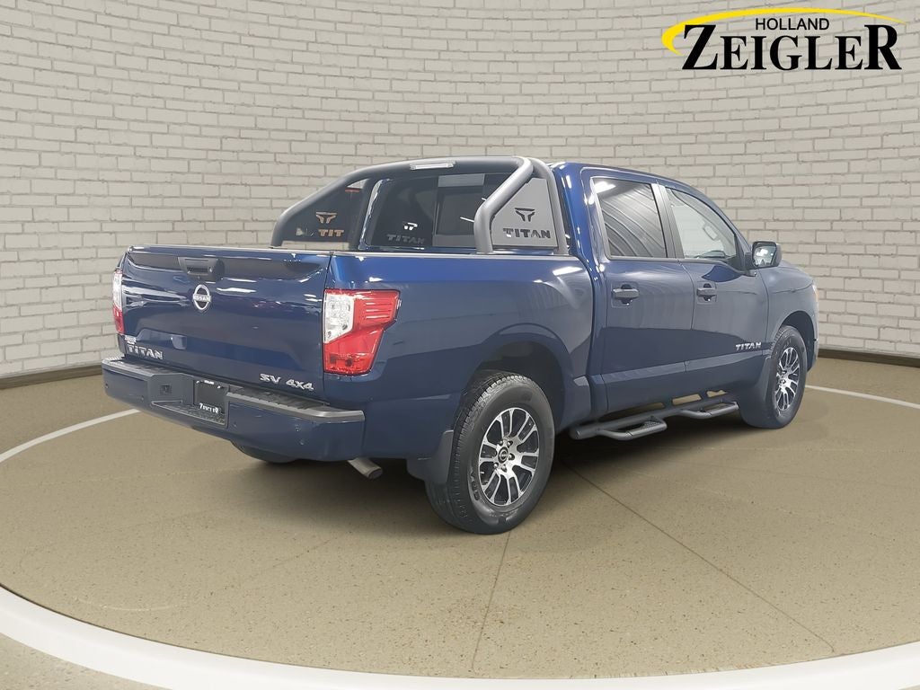 2024 Nissan Titan SV