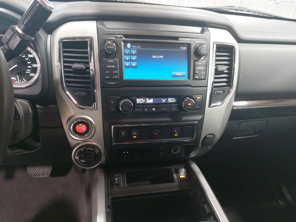 2017 Nissan Titan XD SV