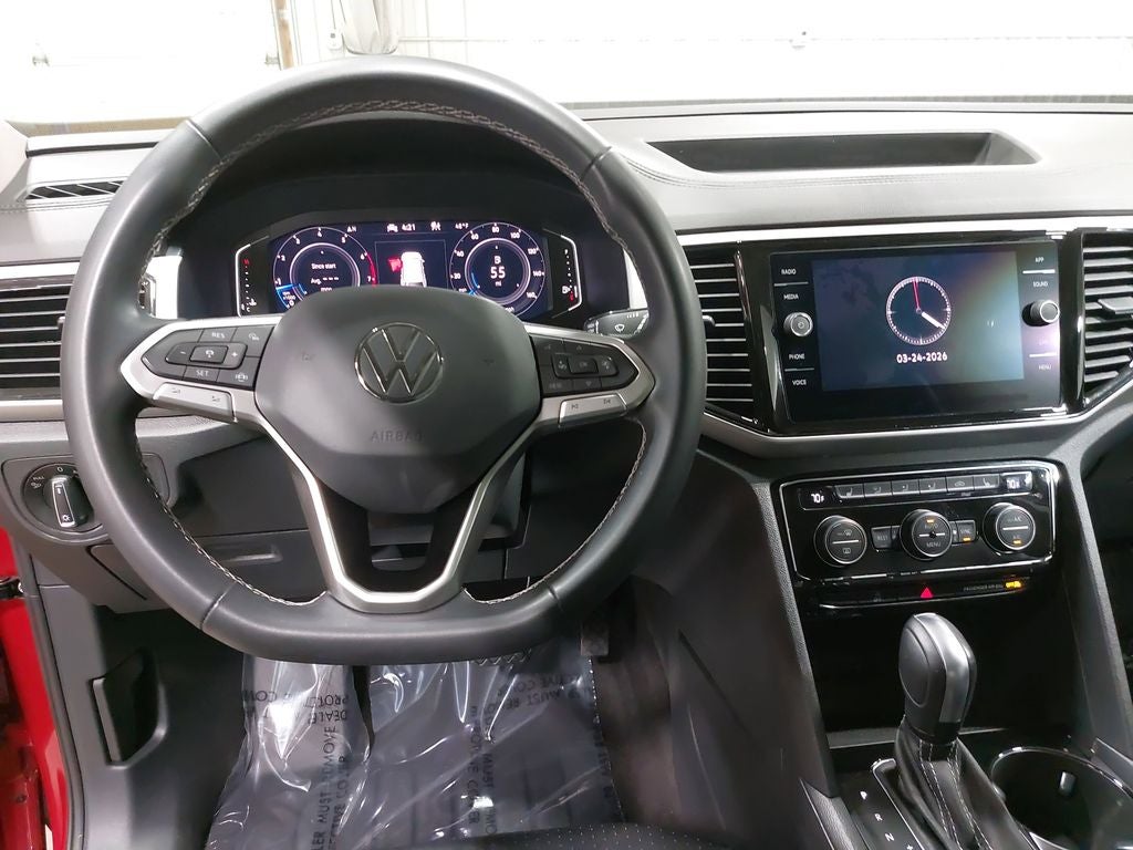 2022 Volkswagen Atlas 3.6L V6 SE w/Technology