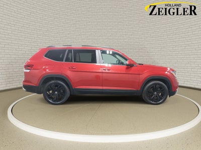 2022 Volkswagen Atlas 3.6L V6 SE w/Technology