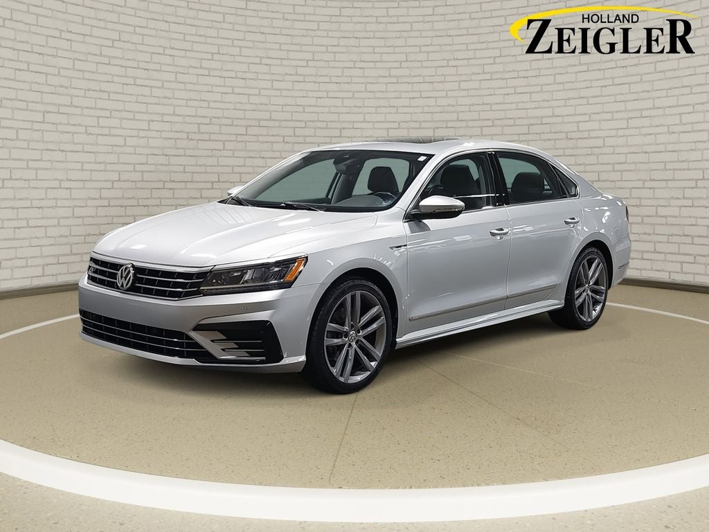 2019 Volkswagen Passat 2.0T SE R-Line