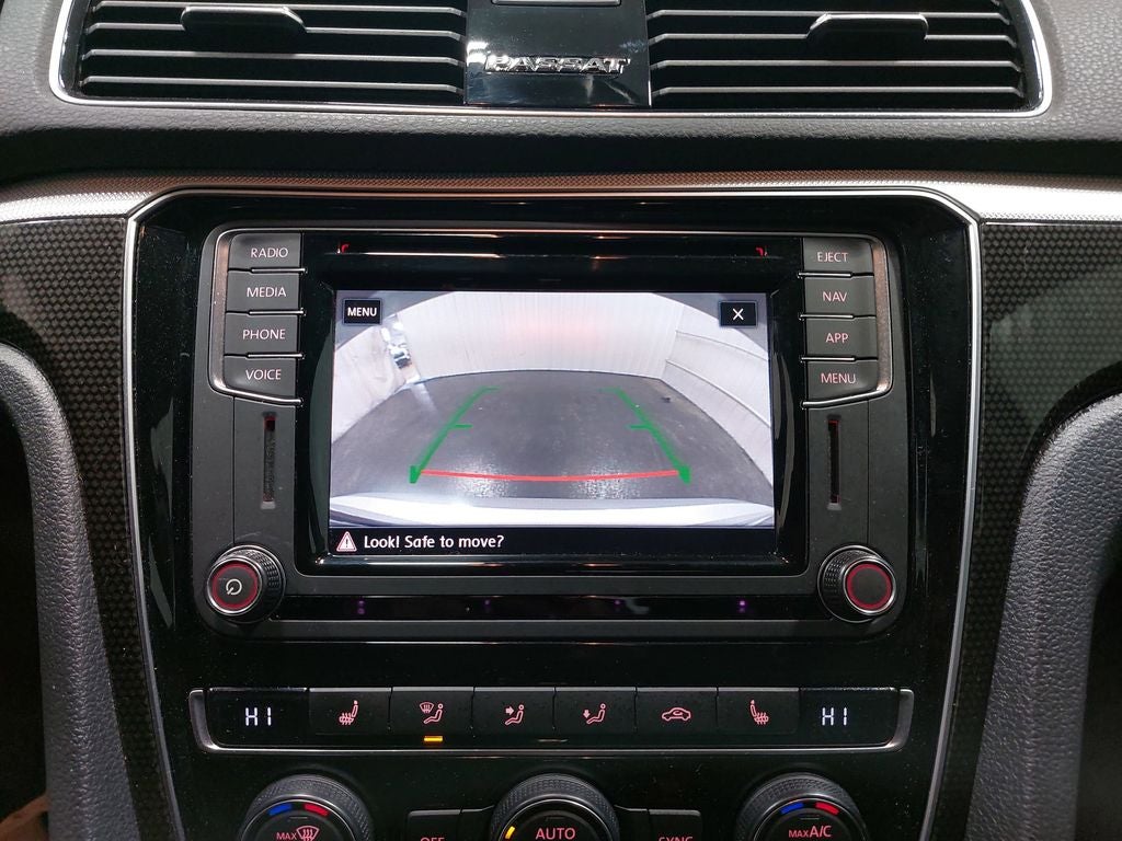 2019 Volkswagen Passat 2.0T SE R-Line