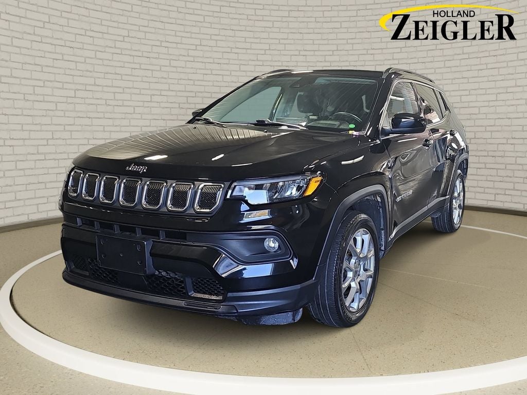 2022 Jeep Compass Latitude Lux