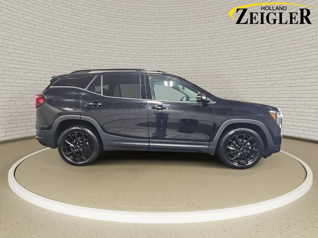 2023 GMC Terrain SLT