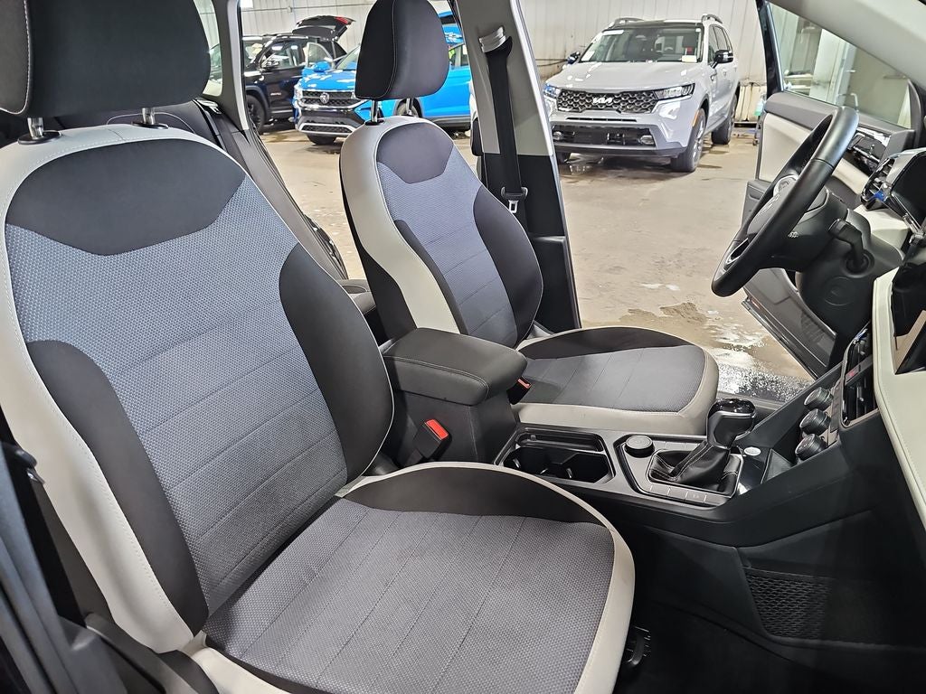 2025 Volkswagen Taos 1.5T S