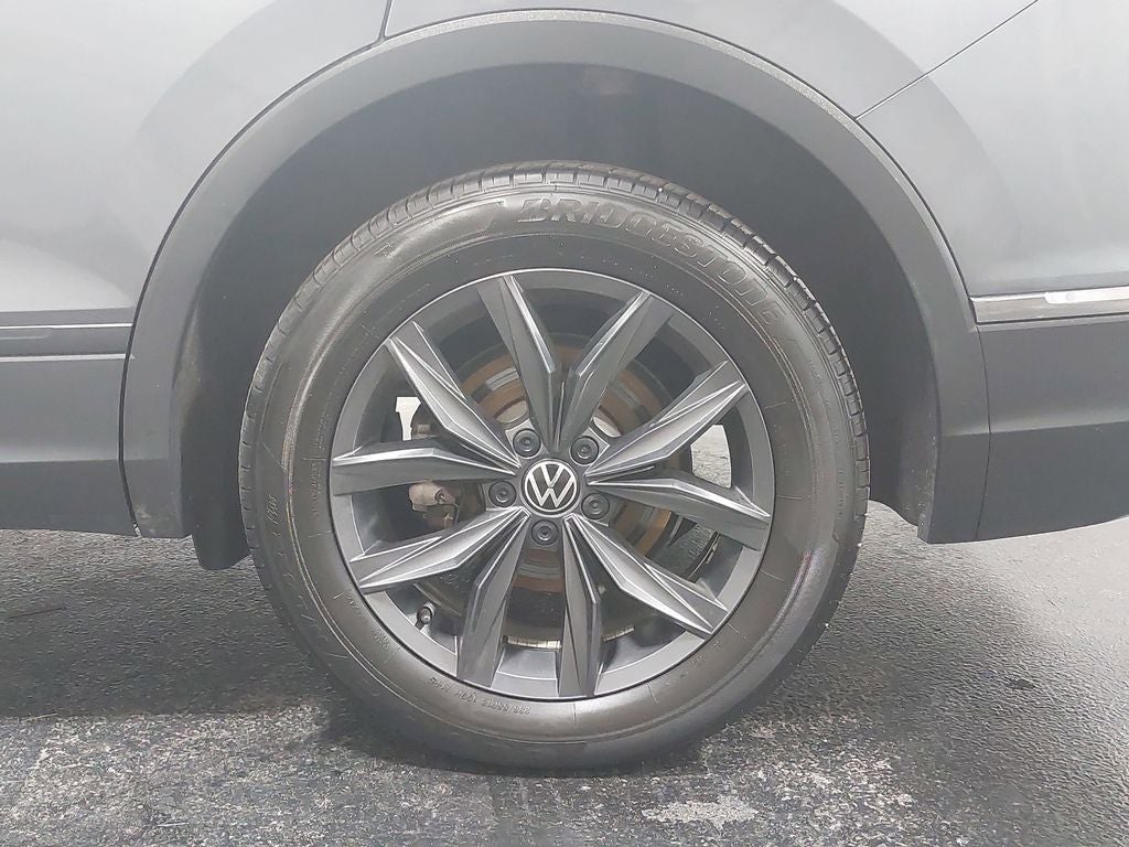2023 Volkswagen Tiguan 2.0T SE