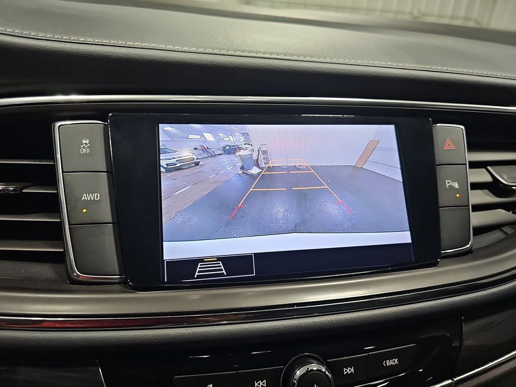 2020 Buick Enclave Essence