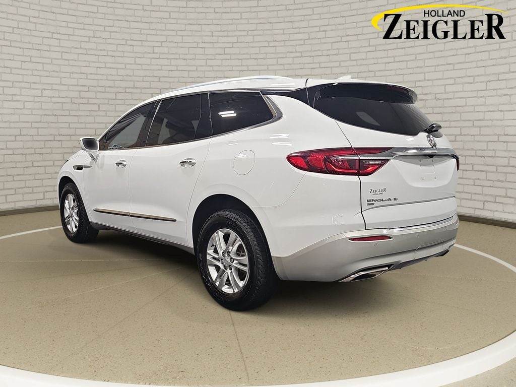 2020 Buick Enclave Essence