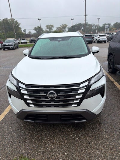 2024 Nissan Rogue SL