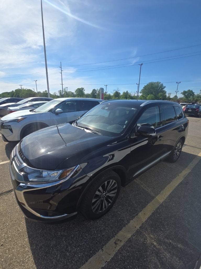 2020 Mitsubishi Outlander SEL