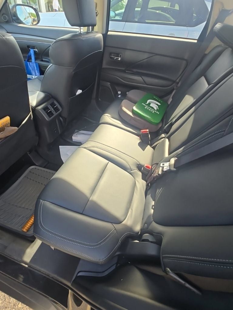 2020 Mitsubishi Outlander SEL