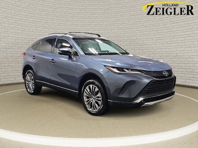 2023 Toyota Venza XLE