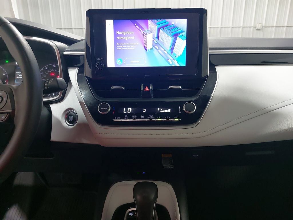 2024 Toyota Corolla Hatchback SE