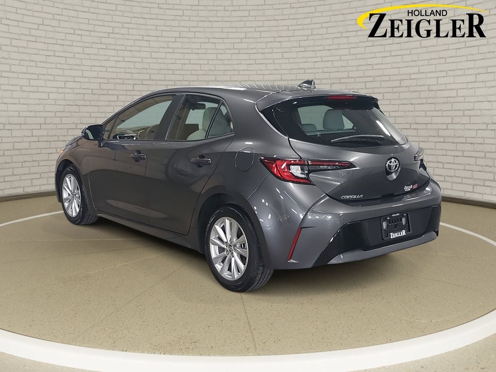 2024 Toyota Corolla Hatchback SE