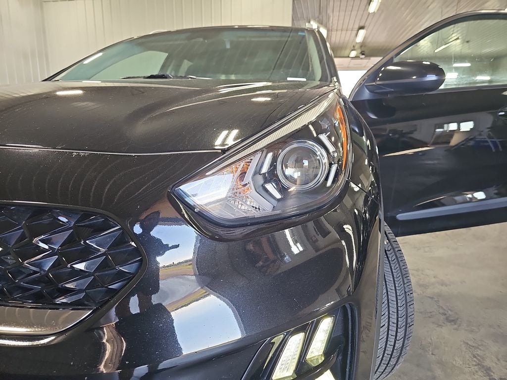 2021 Kia Niro LXS