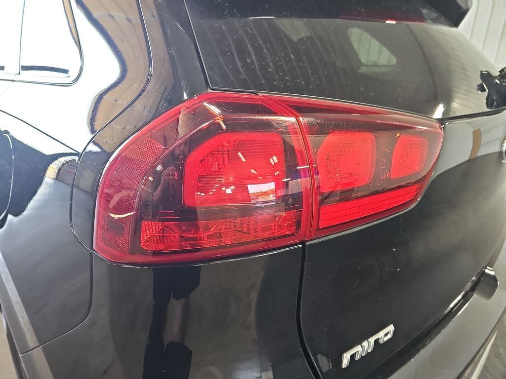 2021 Kia Niro LXS