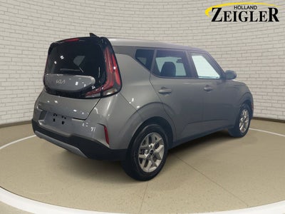 2025 Kia Soul LX