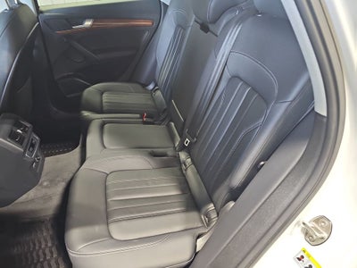 2023 Audi Q5 45 S line Premium quattro