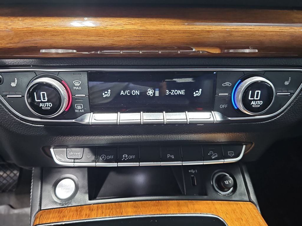 2023 Audi Q5 45 S line Premium quattro