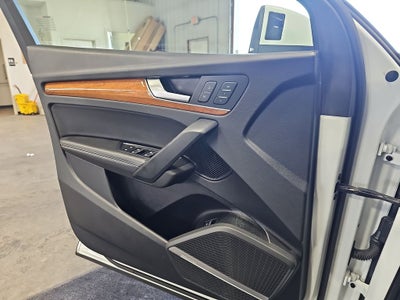 2023 Audi Q5 45 S line Premium quattro