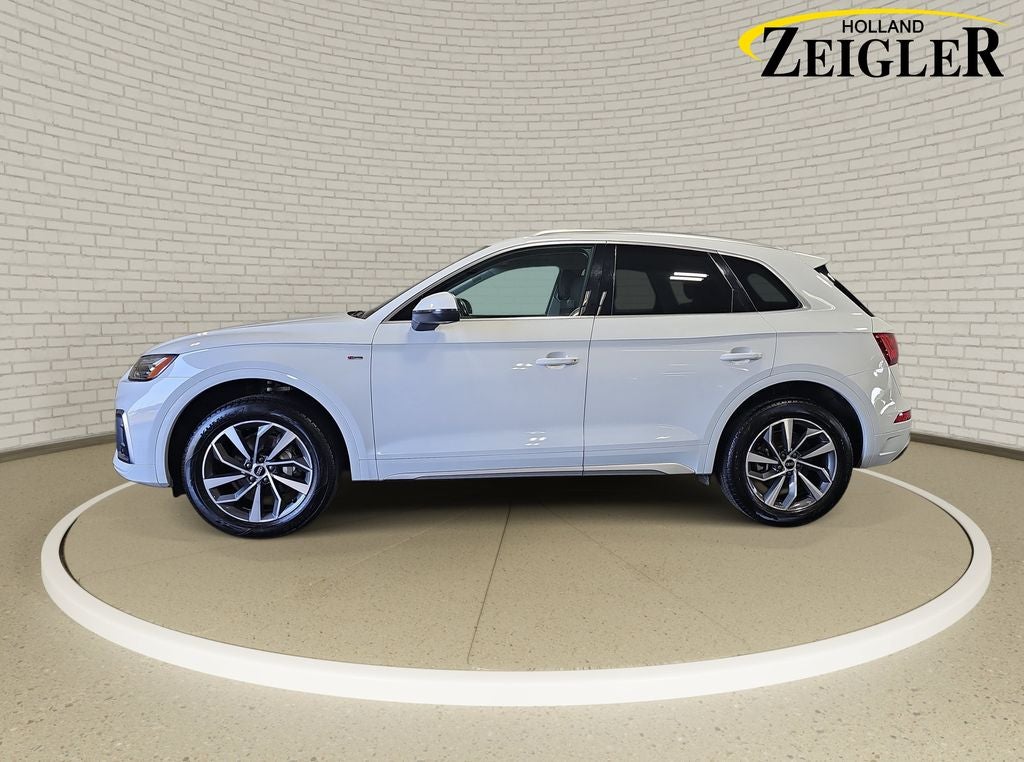 2023 Audi Q5 45 S line Premium quattro