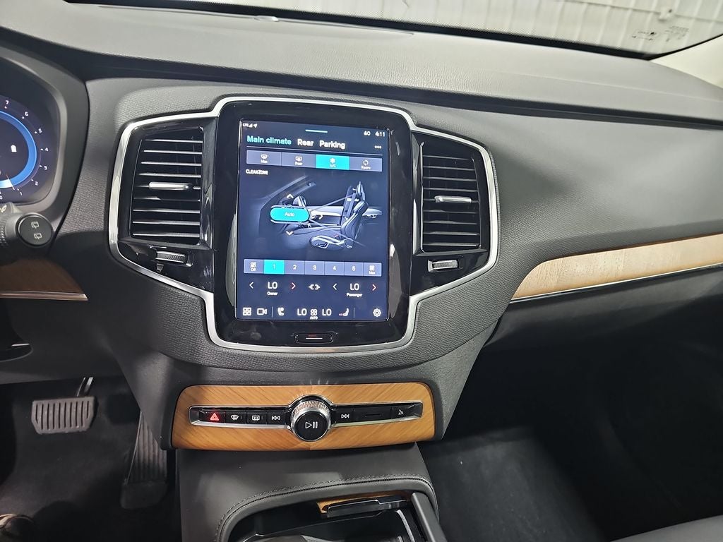 2023 Volvo XC90 B6 Plus 7-Seater