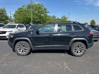 2022 Jeep Cherokee Trailhawk