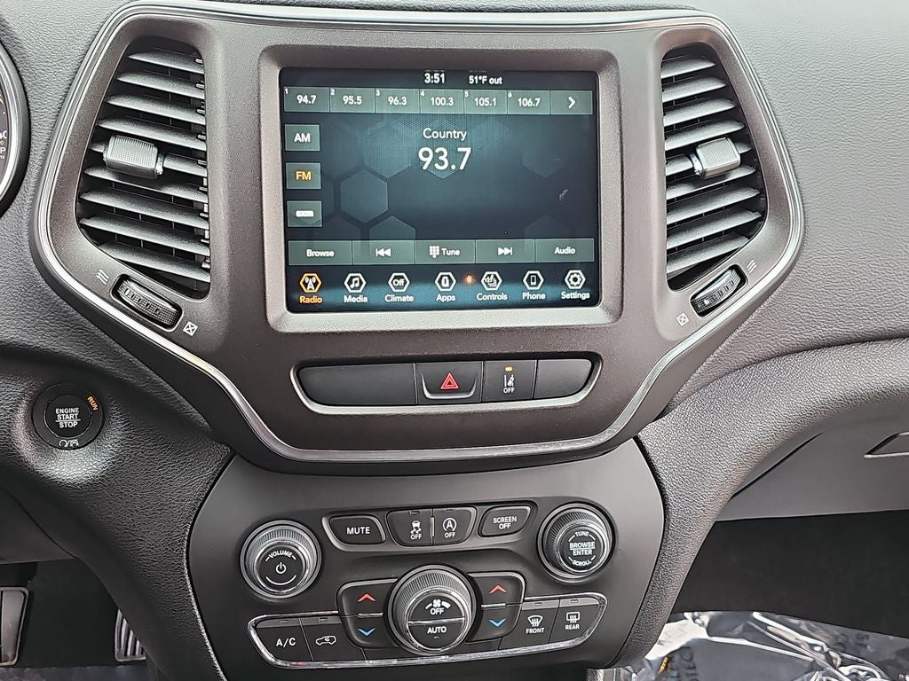 2022 Jeep Cherokee Trailhawk