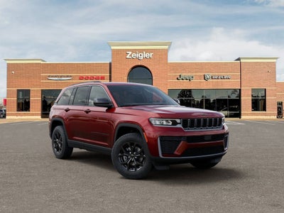 2026 Jeep Grand Cherokee Laredo