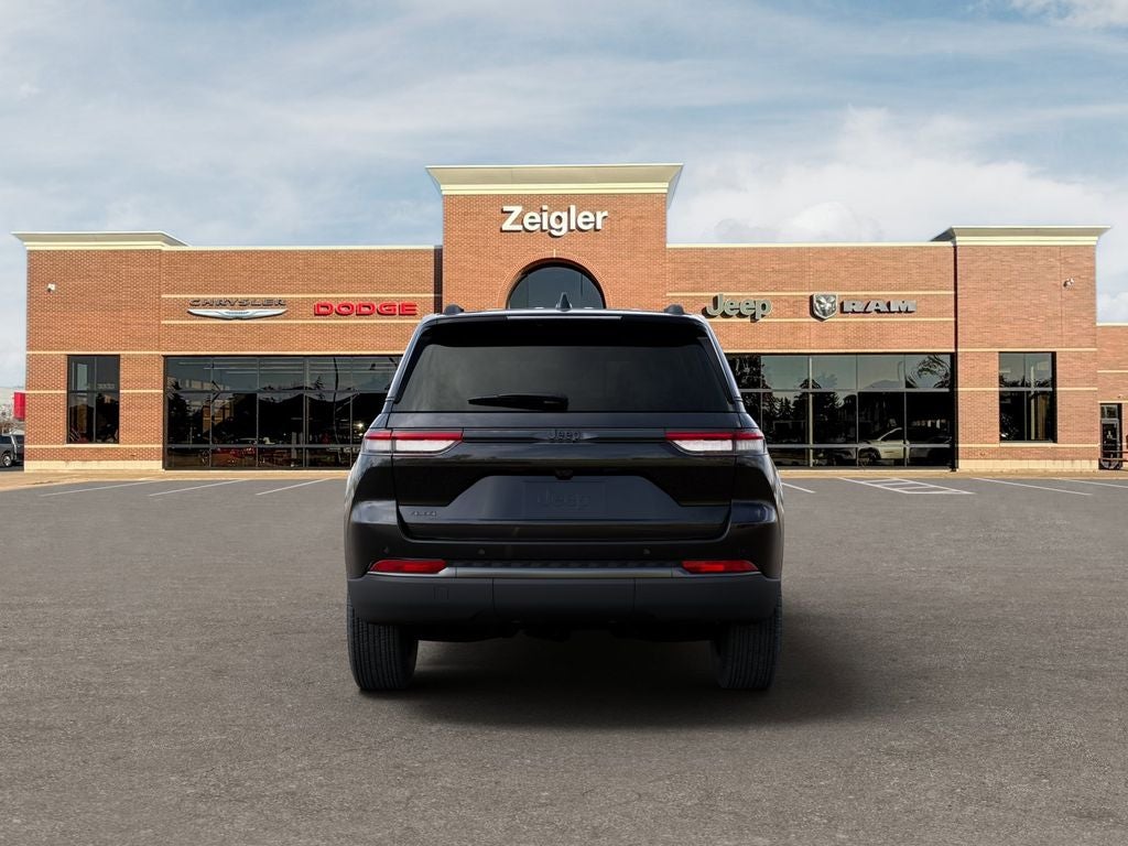 2026 Jeep Grand Cherokee Altitude