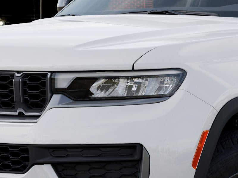 2027 Jeep Grand Cherokee Altitude