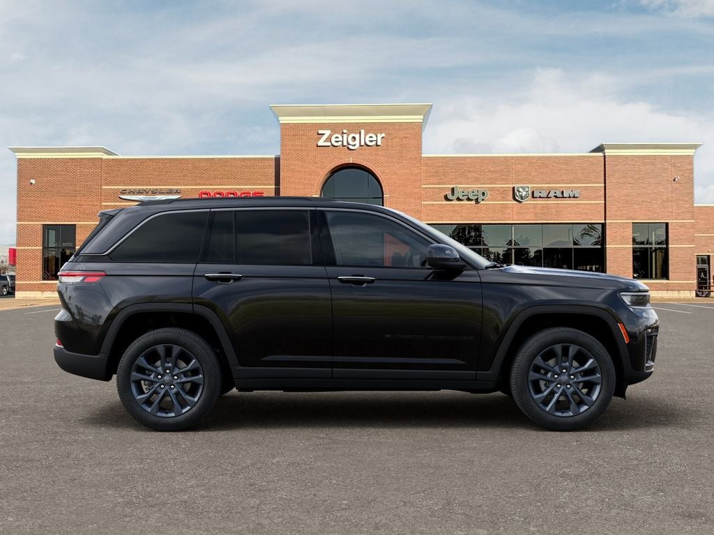 2026 Jeep Grand Cherokee Base