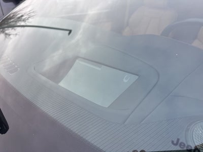 2022 Jeep Grand Cherokee Summit