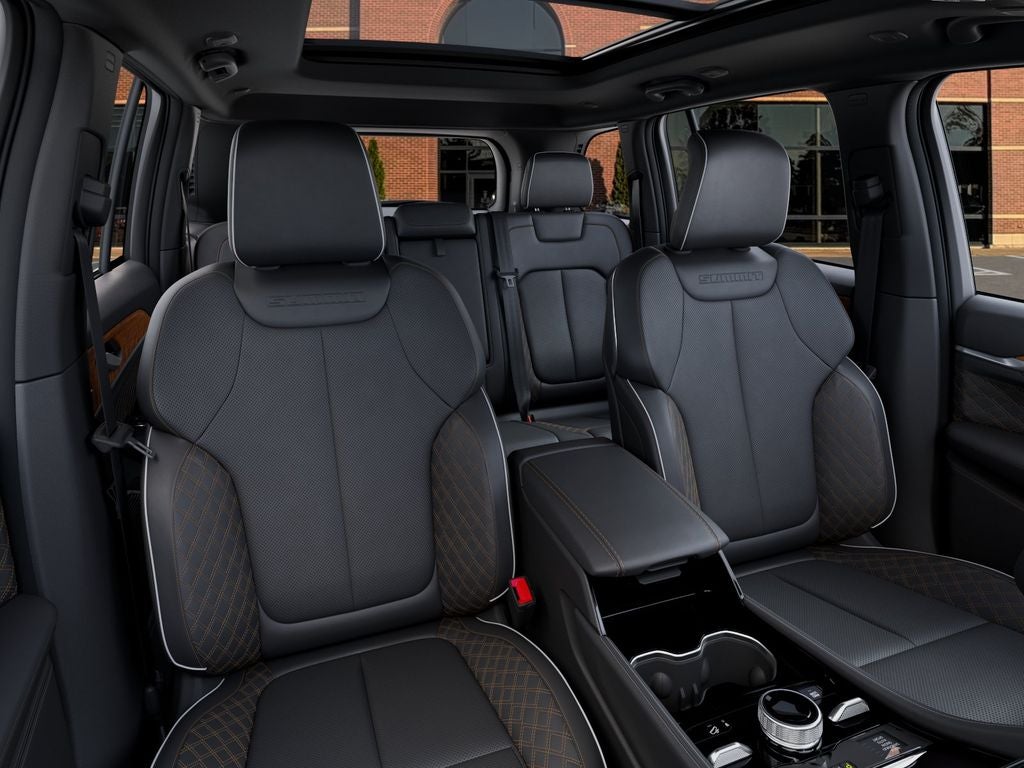 2026 Jeep Grand Cherokee Summit