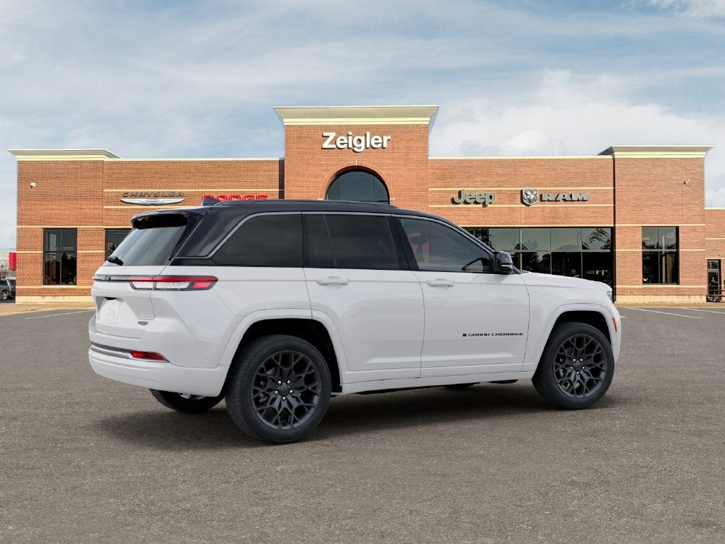 2027 Jeep Grand Cherokee Summit