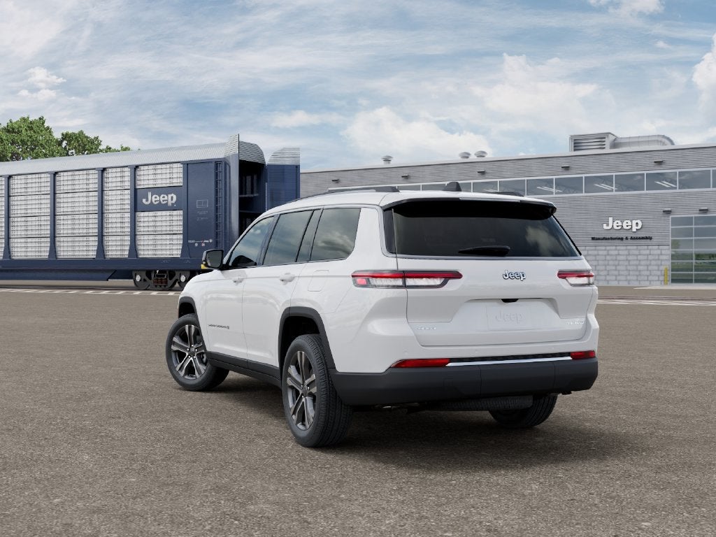 2027 Jeep Grand Cherokee L Limited